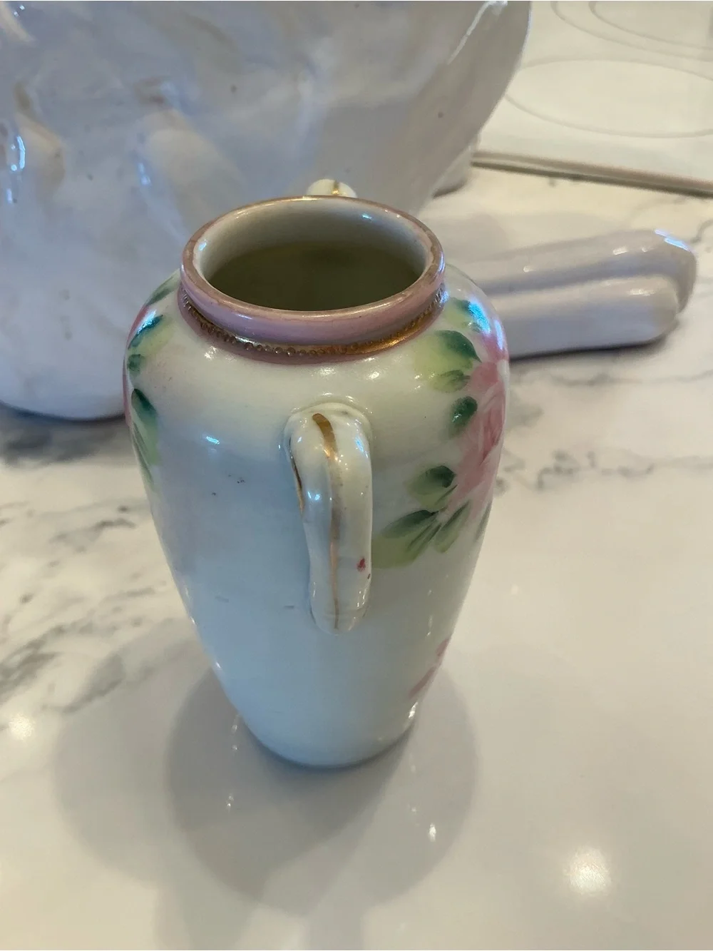 Nippon Hand-Painted Rose Porcelain Double-Handled Vase in Pink and Red